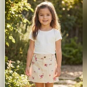 OshKosh B'gosh Girl Floral Skirt - Cream with Floral design with pockets